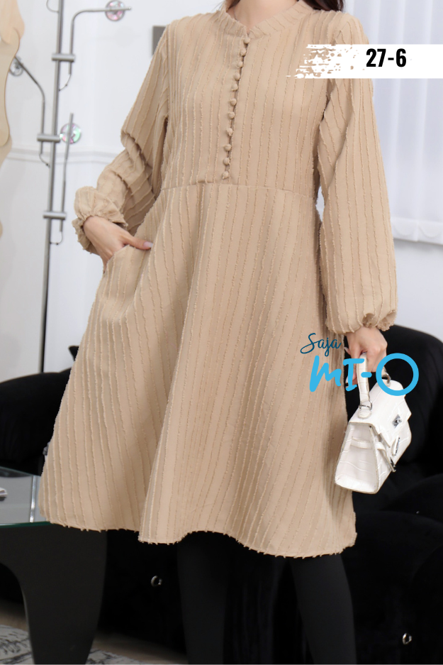 Straight Striped Long Sleeve Midi Dress