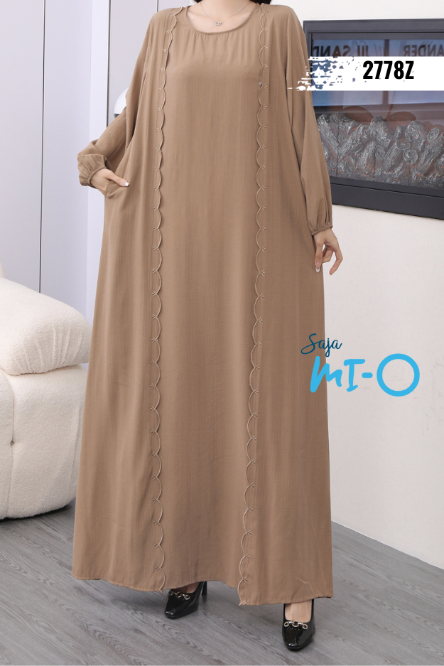 Long Straight Skirt With Generous Design