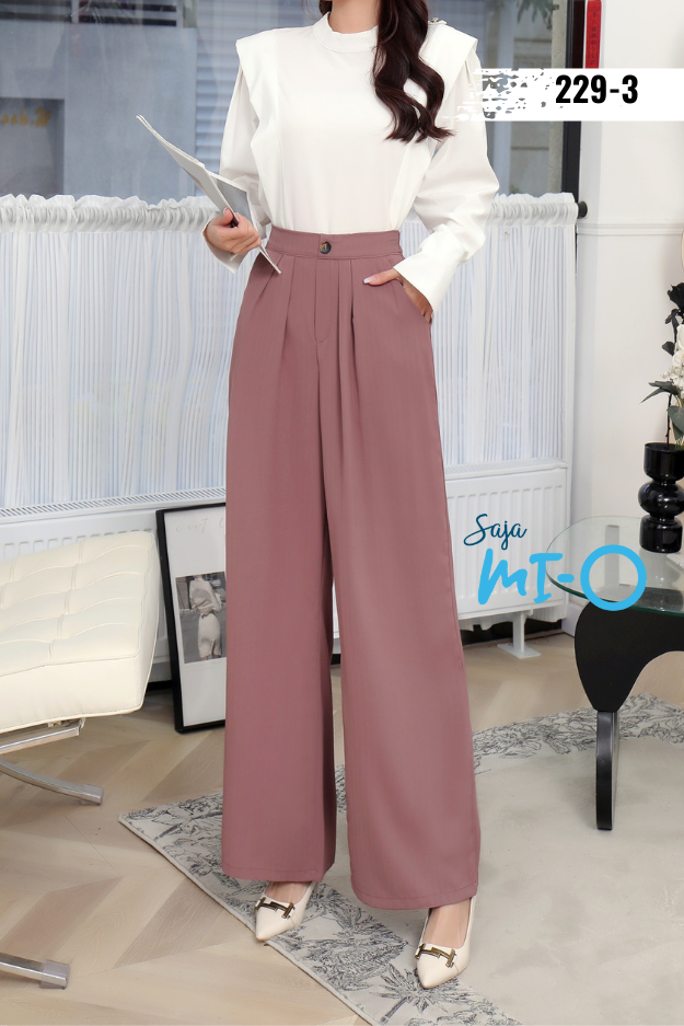 High-waisted premium wide-leg trousers